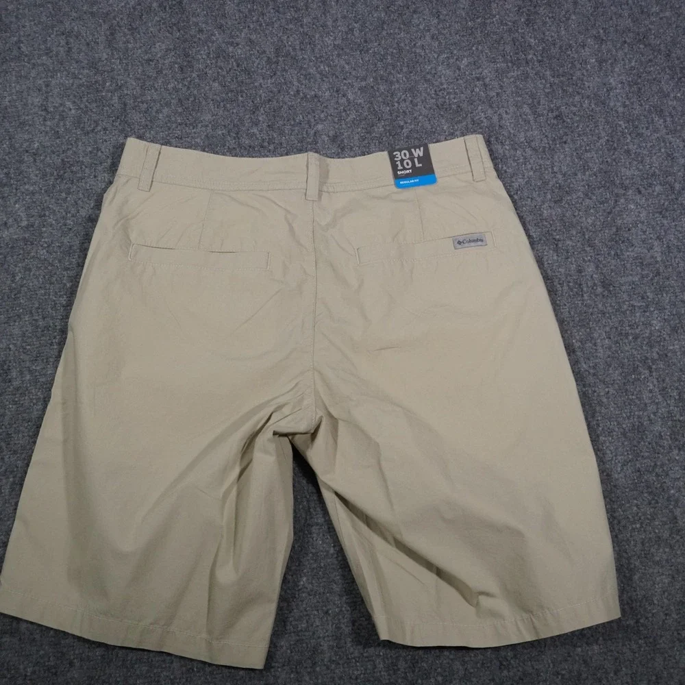 Columbia Mens 30W Beige Court Shorts Regular Fit Outdoor Casual Lightweight‎